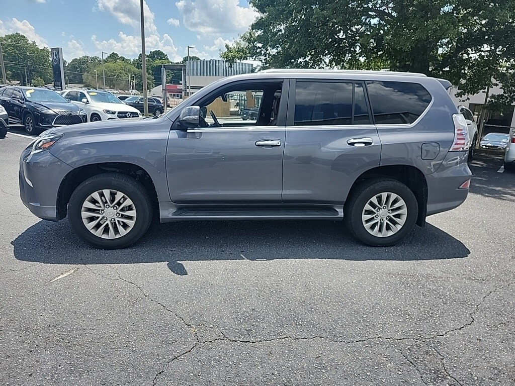2021 Lexus GX 460 photo 4