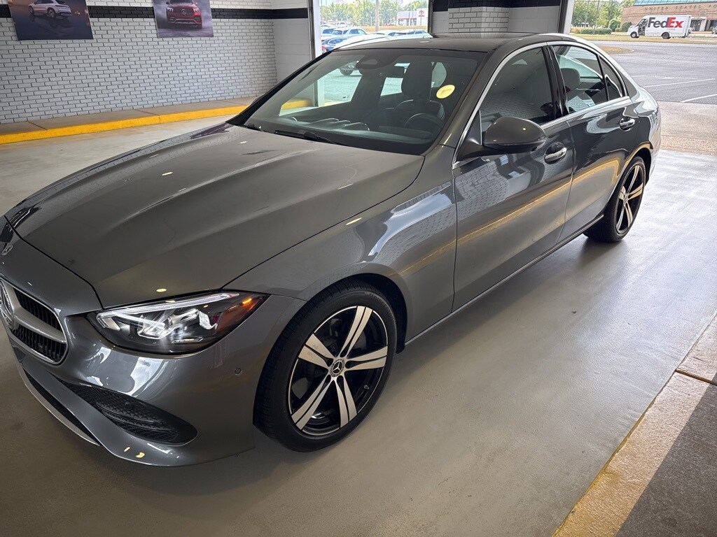 2024 Mercedes Benz C 300 photo 3