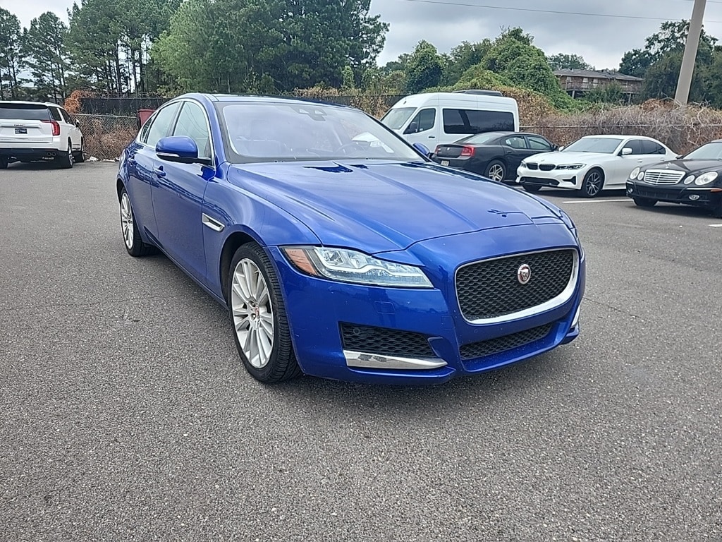 2020 Jaguar XF