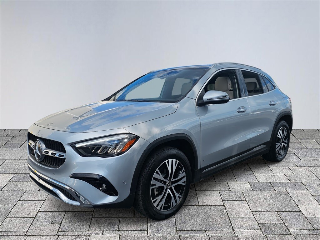 2025 Mercedes Benz GLA 250 photo 3