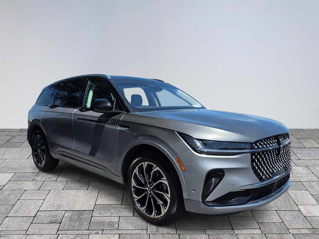 2024 Lincoln Nautilus Reserve AWD's photo