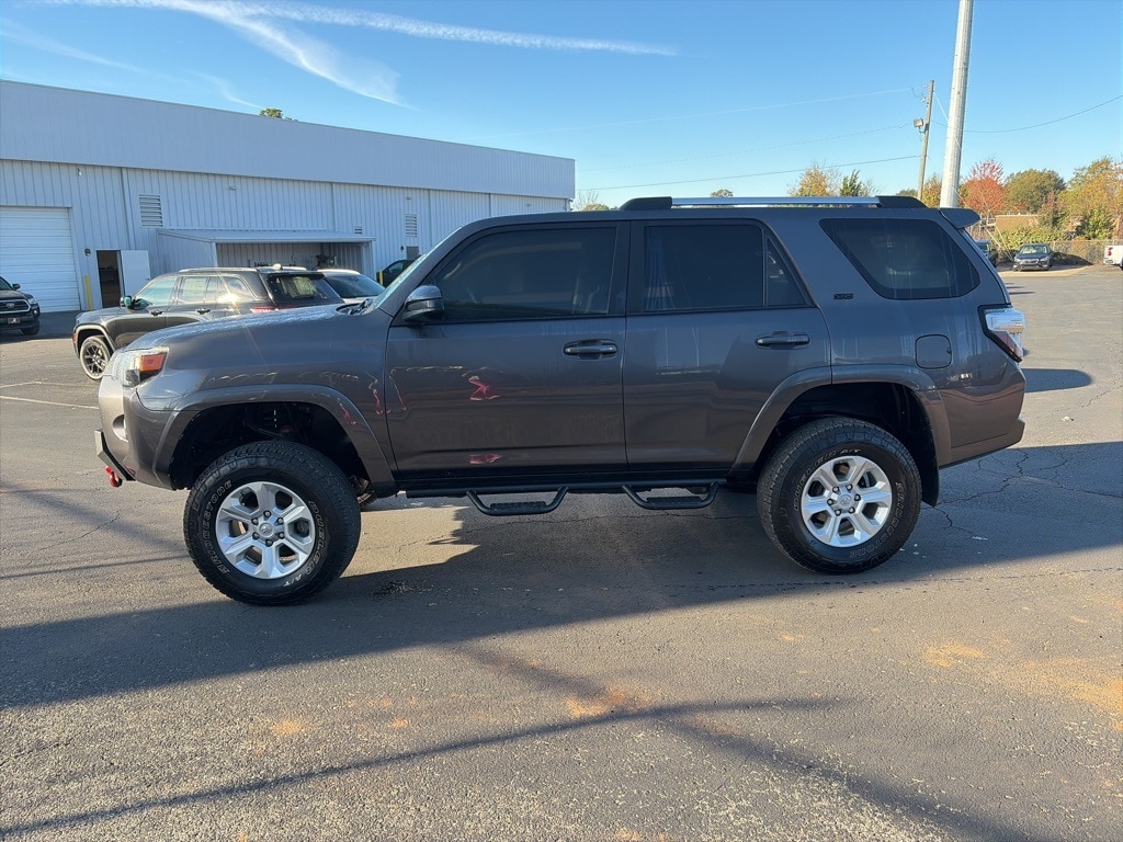 Used 2021 Toyota 4Runner SR5 SUV