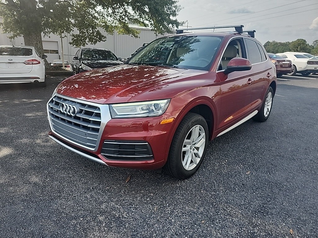 2020 Audi Q5 Premium photo 2