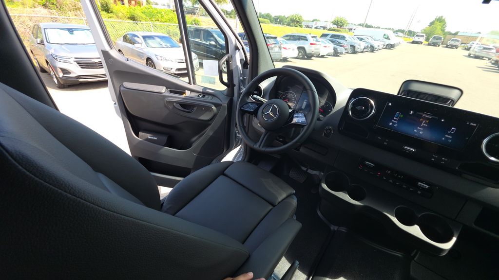 2025 Mercedes-Benz Sprinter Passenger Van Base - Photo 25