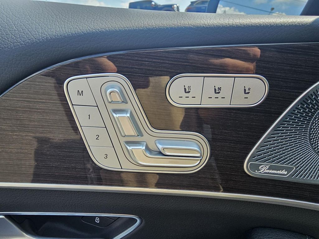 2026 Mercedes-Benz GLS Base - Photo 13