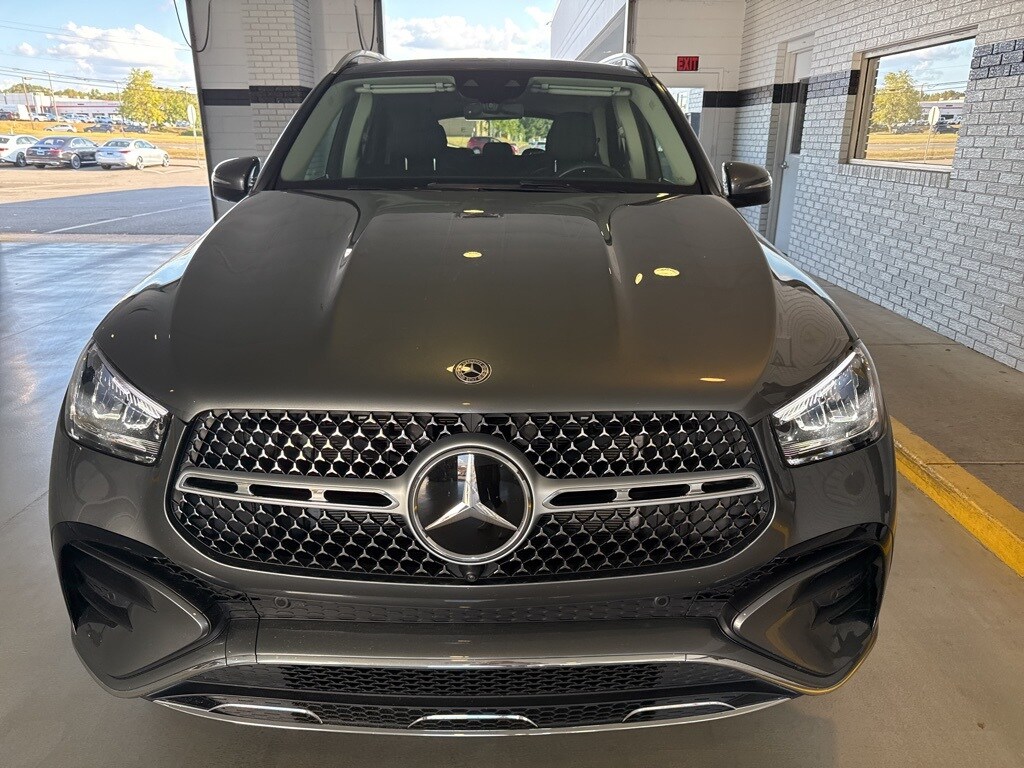 2025 Mercedes Benz GLE 350 4MATIC photo 2
