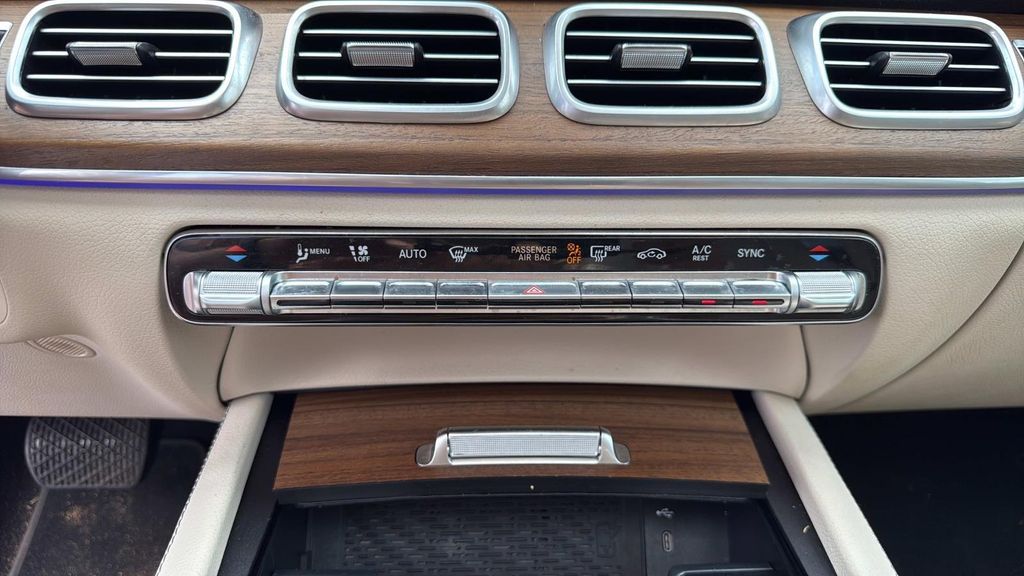 2024 Mercedes-Benz GLE GLE450 - Photo 21