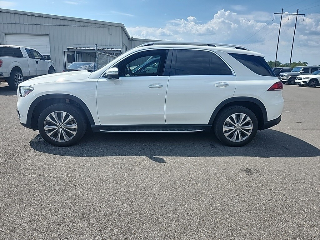 2022 Mercedes Benz GLE 350 4MATIC photo 4