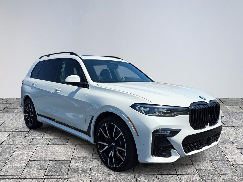 2021 BMW X7 40i