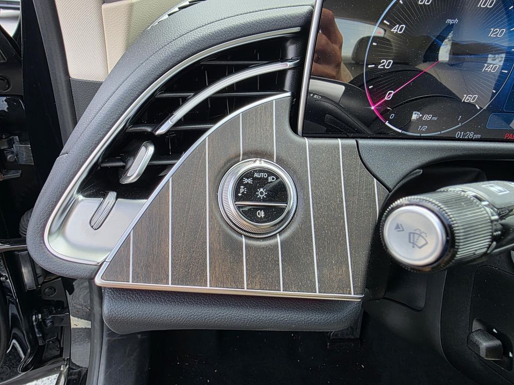 2026 Mercedes-Benz E-Class E350 - Photo 14