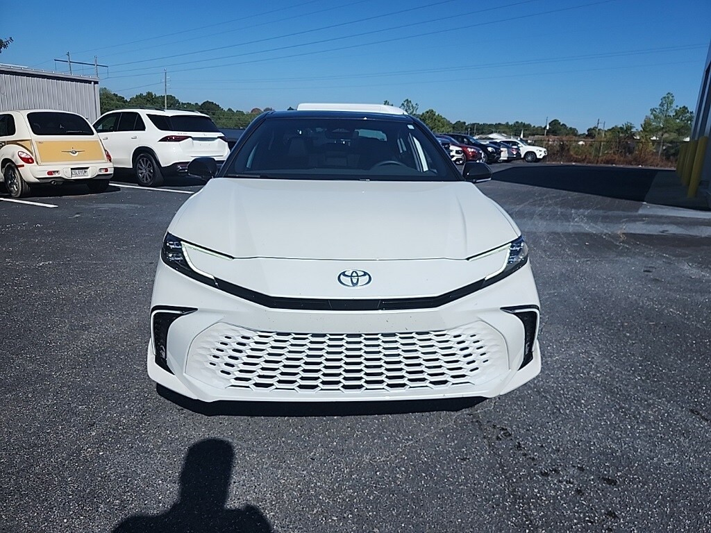 2025 Toyota Camry XSE photo 2