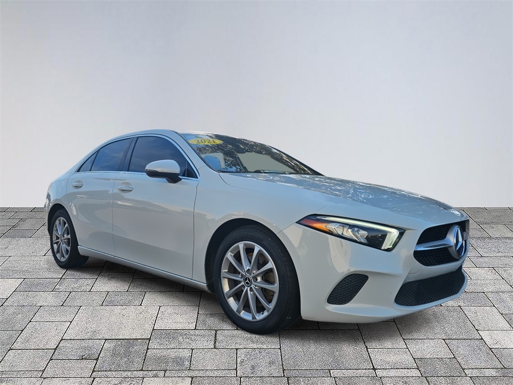 2021 Mercedes-Benz A-Class A220