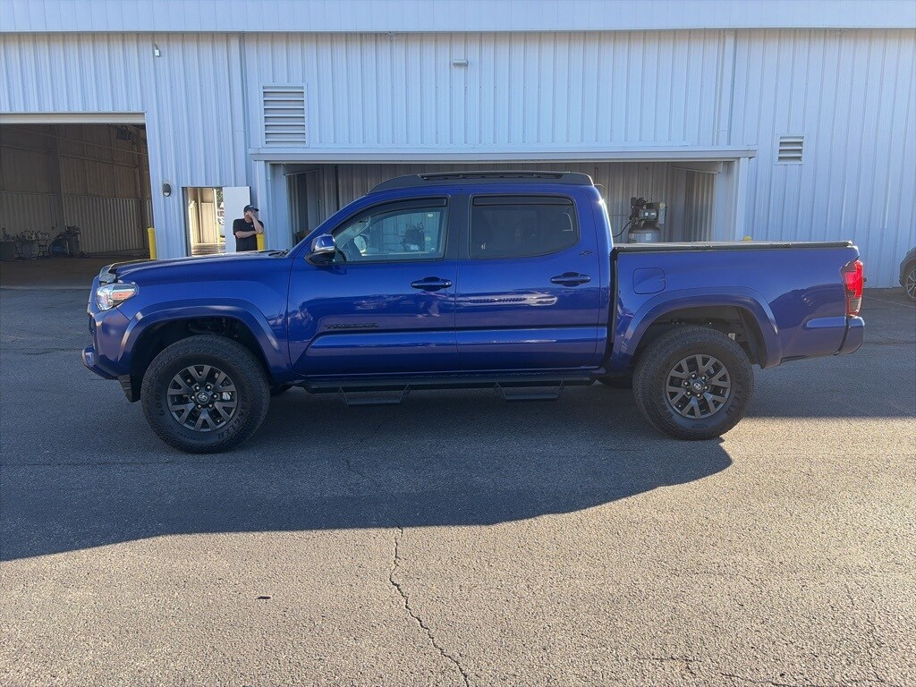 2023 Toyota Tacoma SR5 V6 photo 4