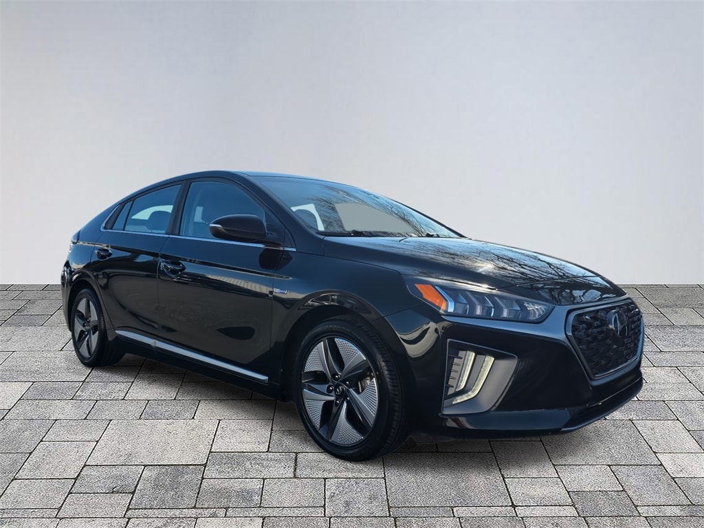 2020 Hyundai IONIQ SEL