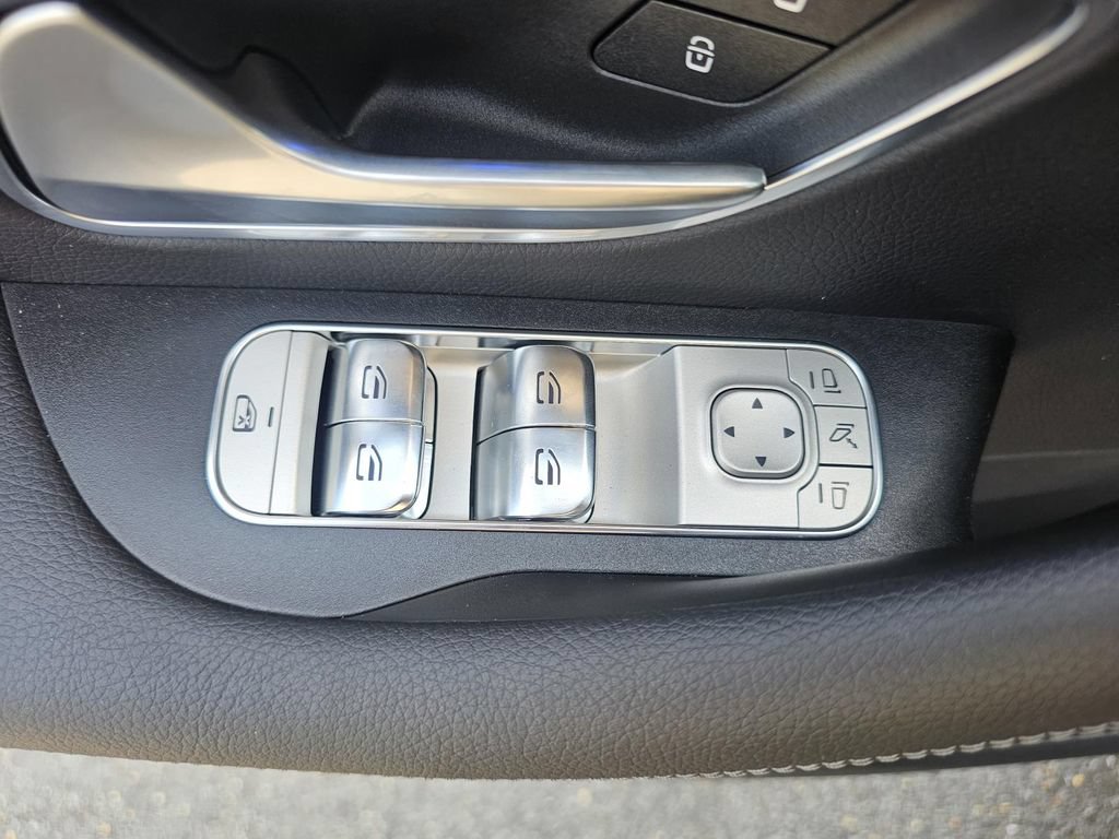 2026 Mercedes-Benz GLS Base - Photo 12