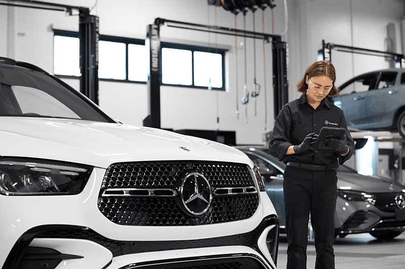 Certified Mercedes-Benz electric vehicle service at Mercedes-Benz of Tuscaloosa