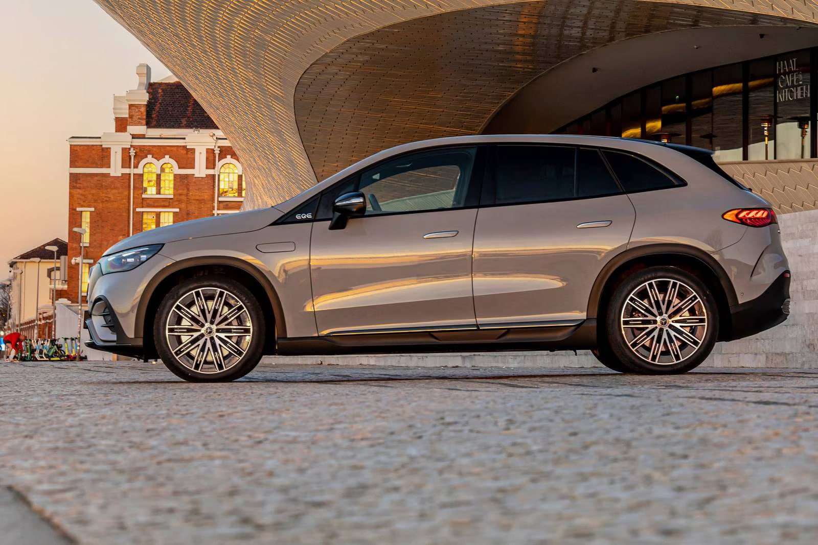 2026 Mercedes-Benz EQE SUV buyer recommendation