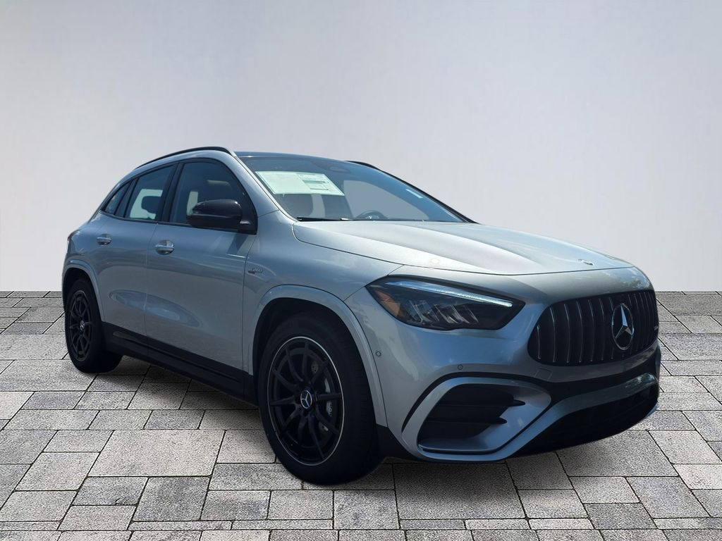 2026 Mercedes-Benz GLA GLA 35 AMG 4MATIC's photo