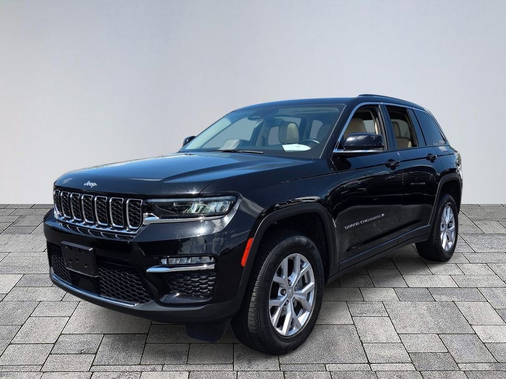 Used 2022 Jeep Grand Cherokee Limited SUV
