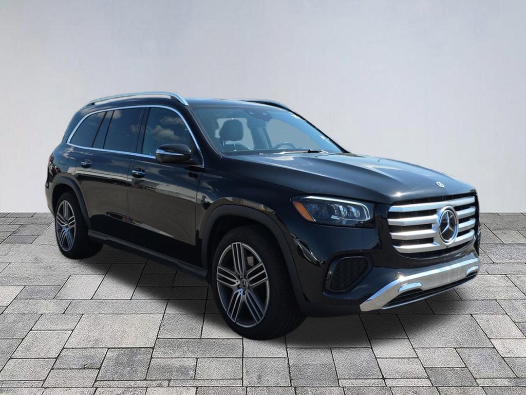 2025 Mercedes-Benz GLS Base