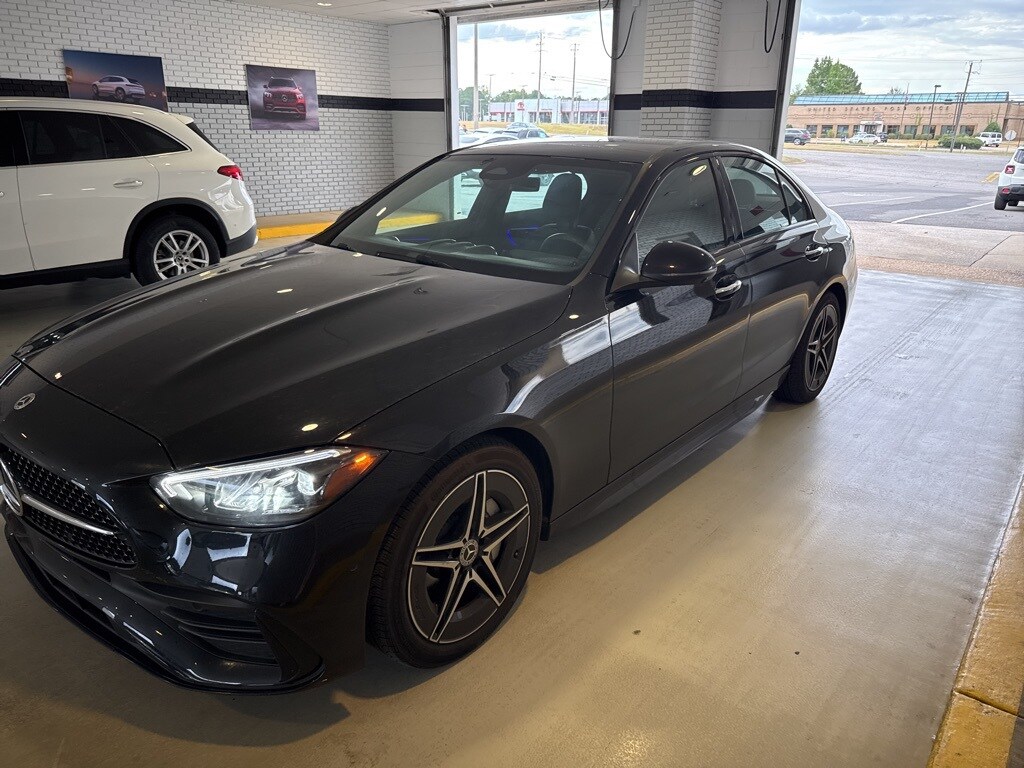 2024 Mercedes Benz C 300 photo 3