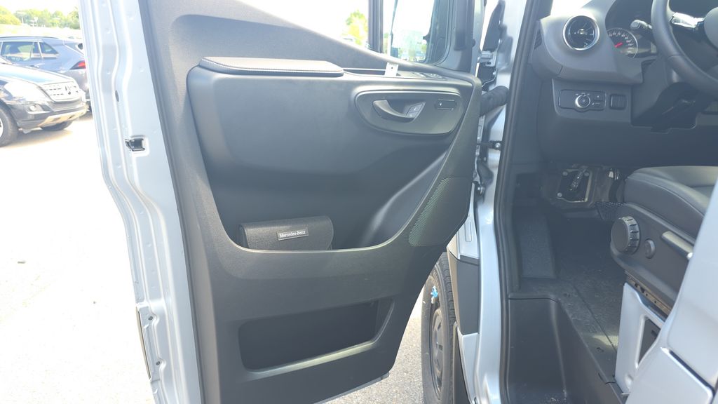 2025 Mercedes-Benz Sprinter Passenger Van Base - Photo 11