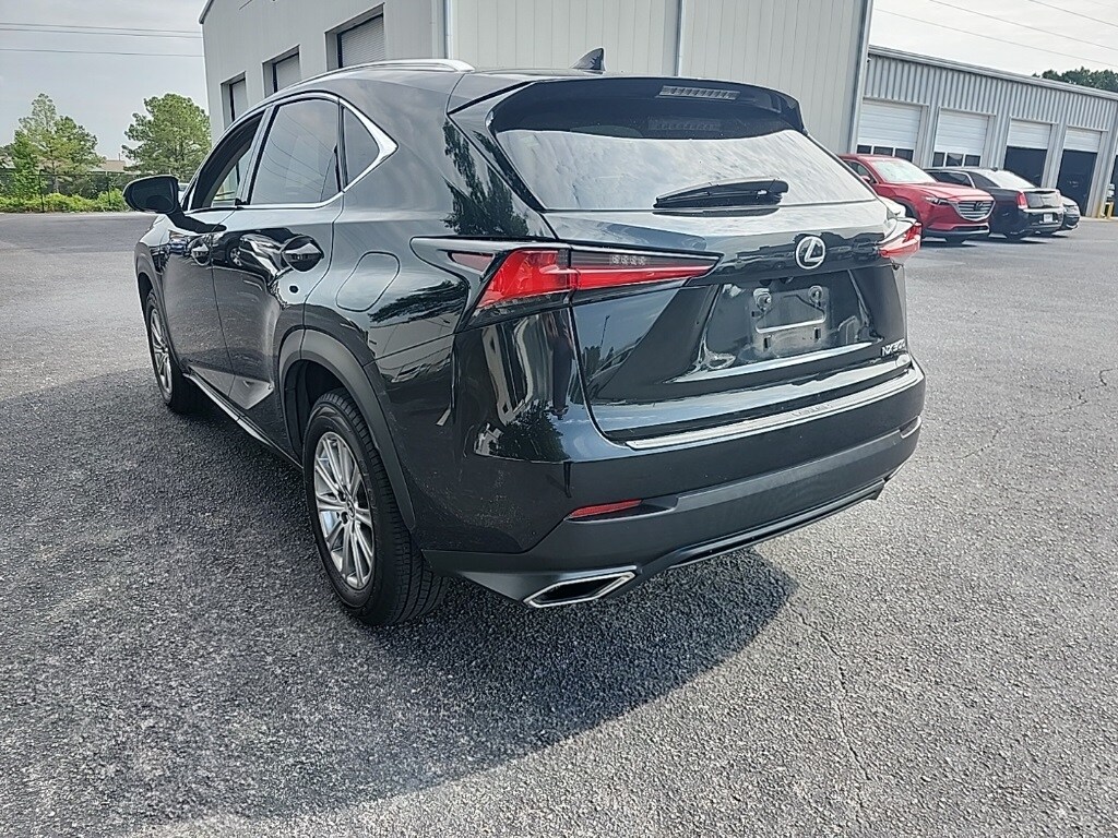 2020 Lexus NX 300 photo 3