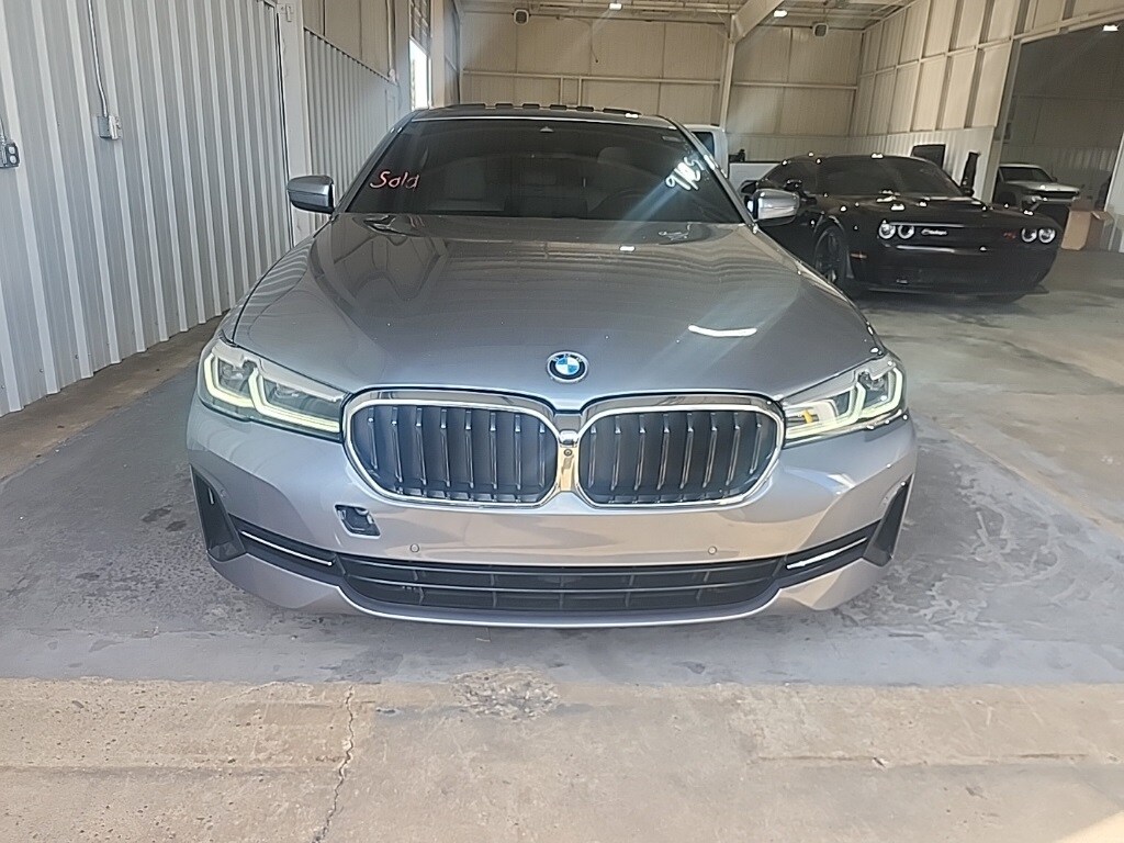 2021 Bmw 540i Sedan photo 2