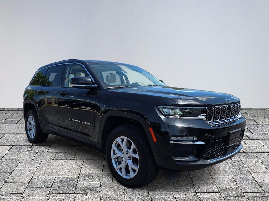 Used 2022 Jeep Grand Cherokee Limited SUV