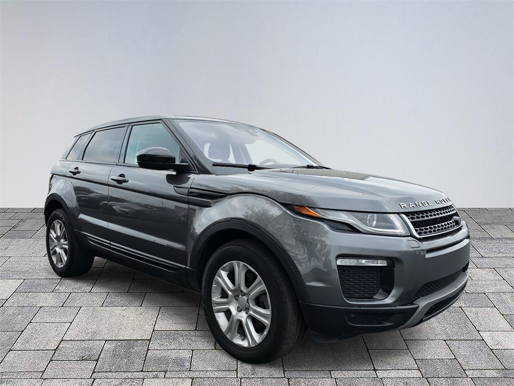 2018 Land Rover Range Rover Evoque SE Premium's photo