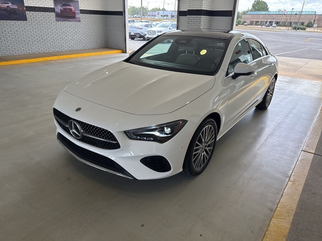 2025 Mercedes Benz CLA 250 photo 3