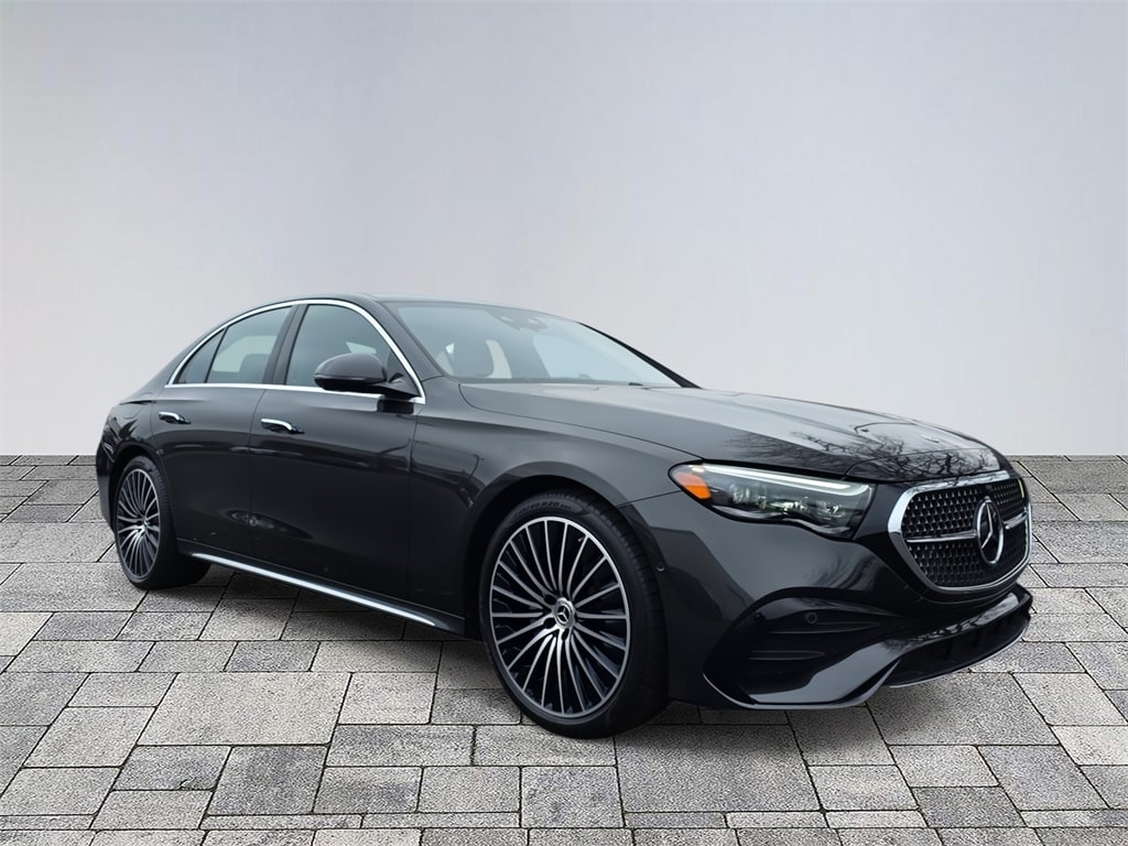 2024 Mercedes-Benz E-Class E350's photo