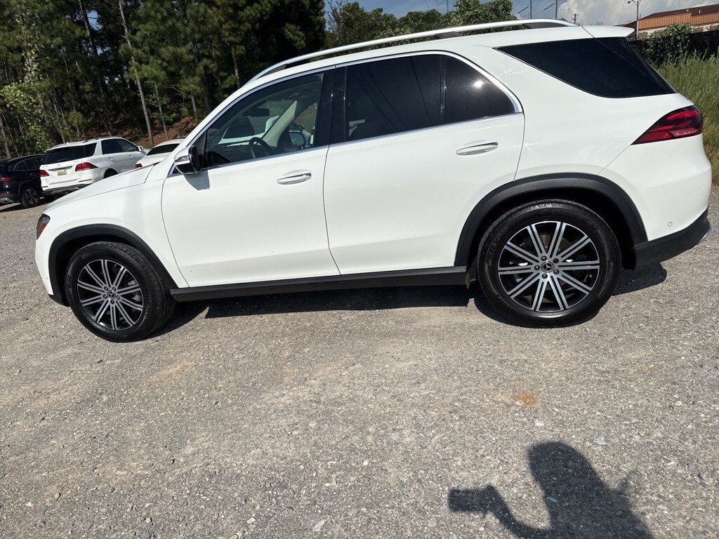 2024 Mercedes Benz GLE 450 4MATIC photo 4