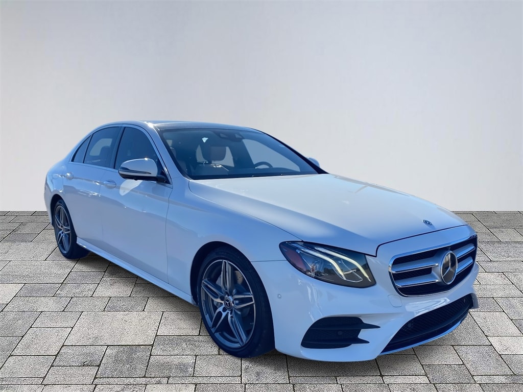 2019 Mercedes-Benz E-Class E300's photo