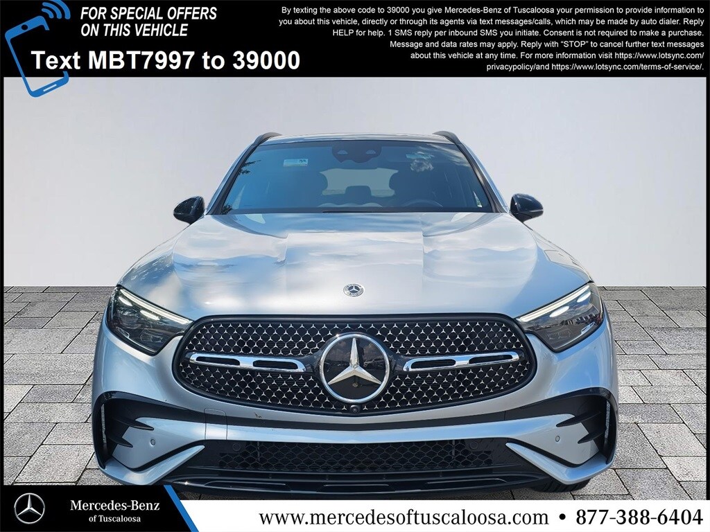 2024 Mercedes Benz GLC 300 photo 2