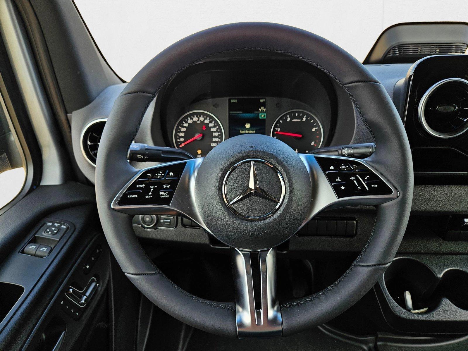 2025 Mercedes-Benz Sprinter Cargo Van Base - Photo 12