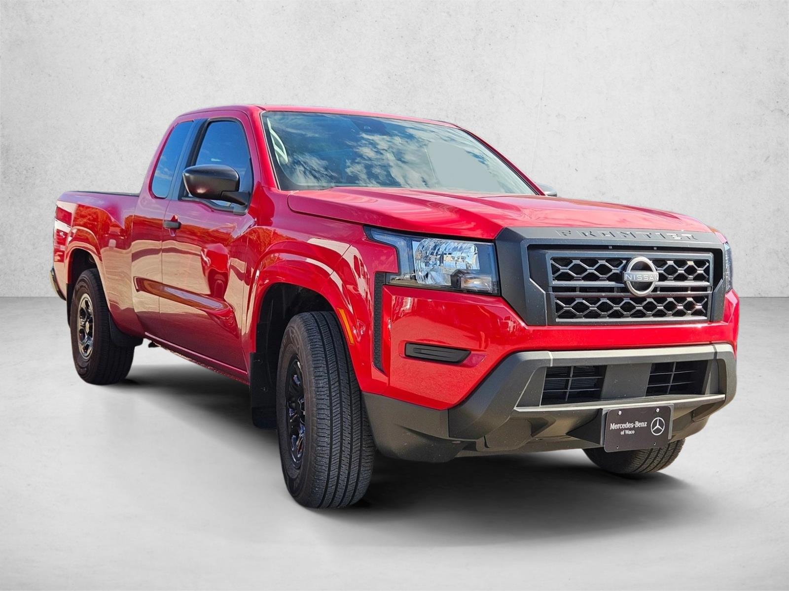 2023 Nissan Frontier King Cab photo 3