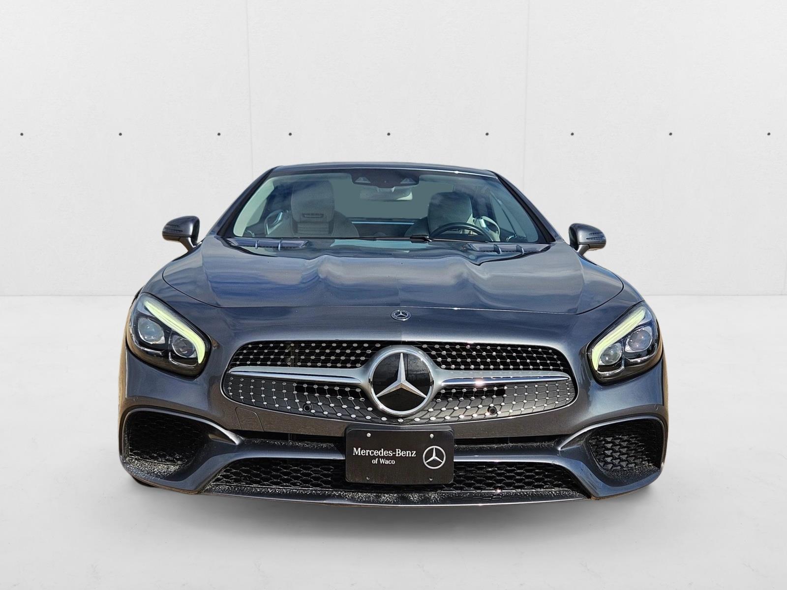 2018 Mercedes Benz SL 550 photo 2
