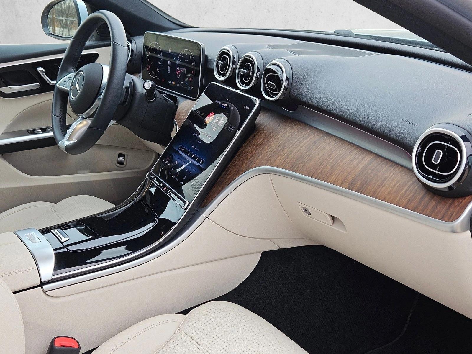 2025 Mercedes-Benz C-Class Sedan C 300 - Photo 24