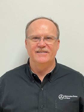 Staff member Steven Cooley from ID_c56561ddd8f9