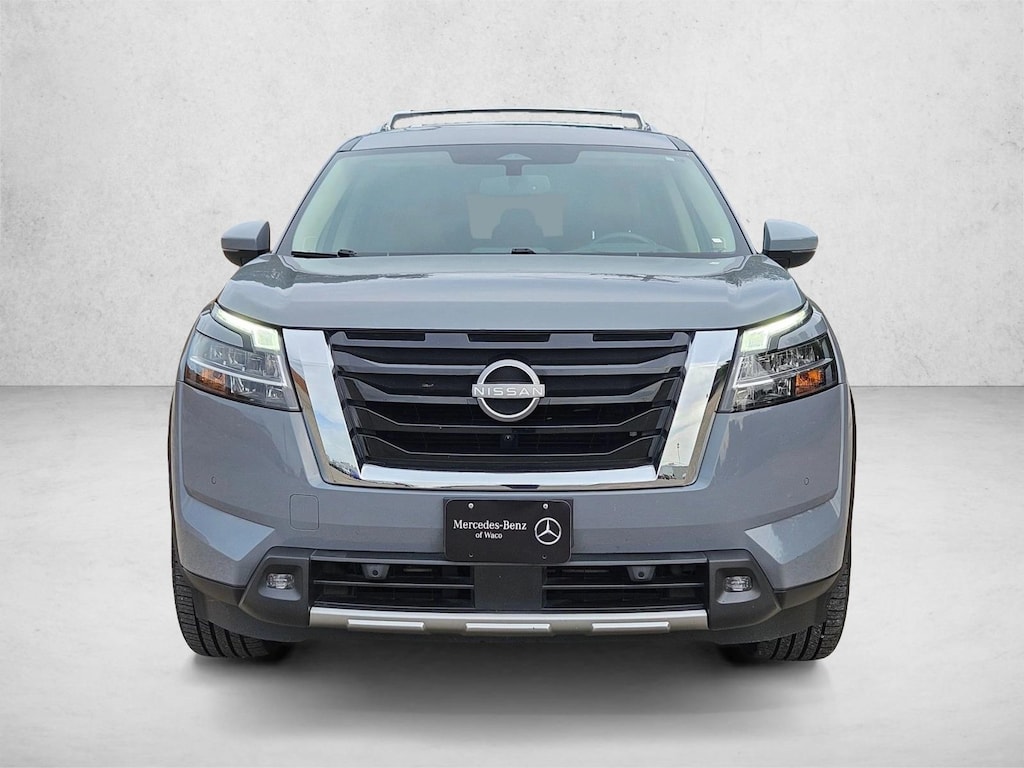 Used 2022 Nissan Pathfinder Platinum SUV