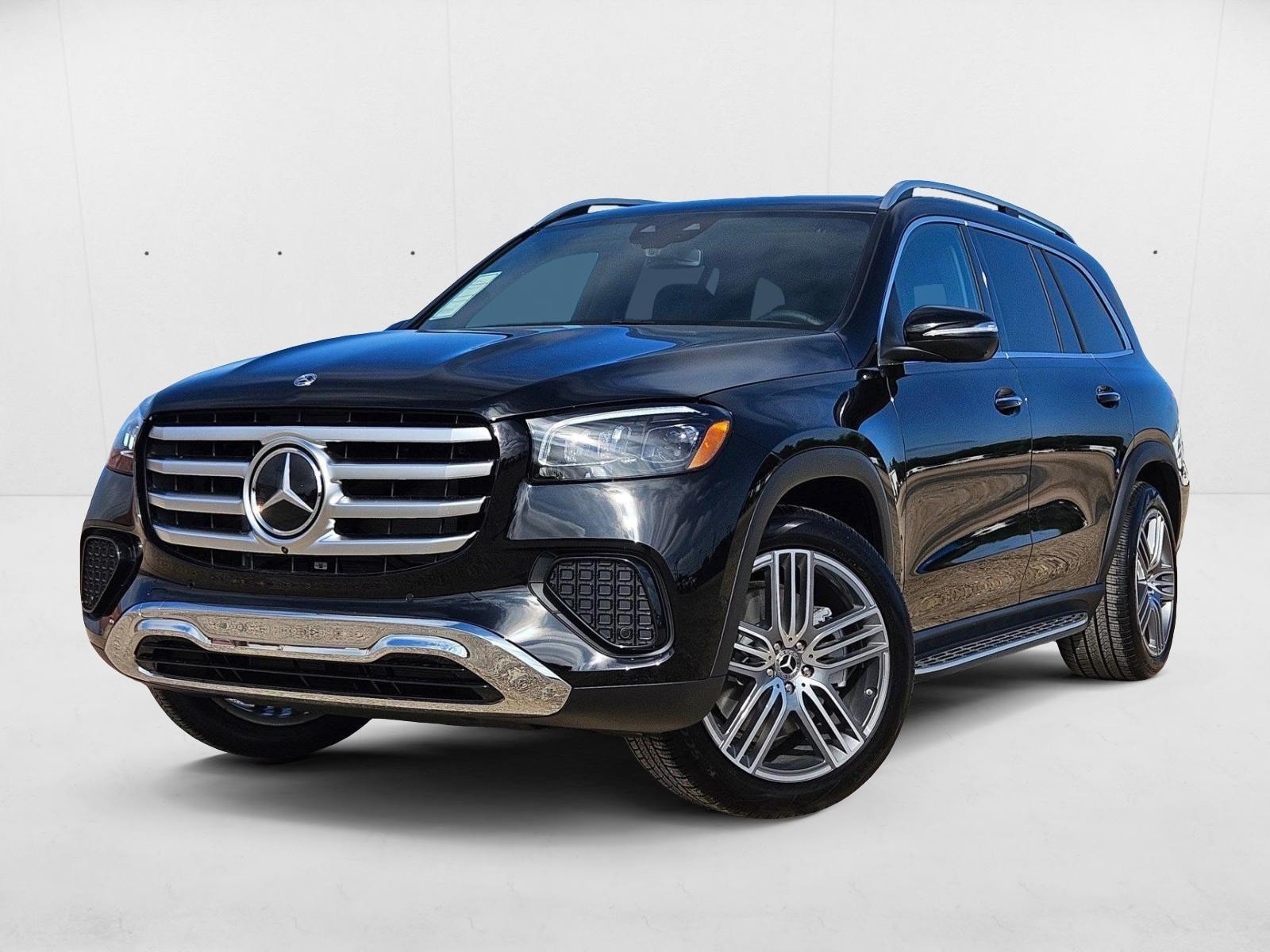 2025 Mercedes-Benz GLS Base's photo