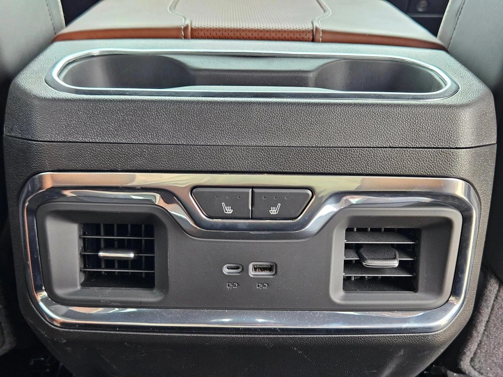 2025 GMC Sierra 1500 Denali Ultimate - Photo 18