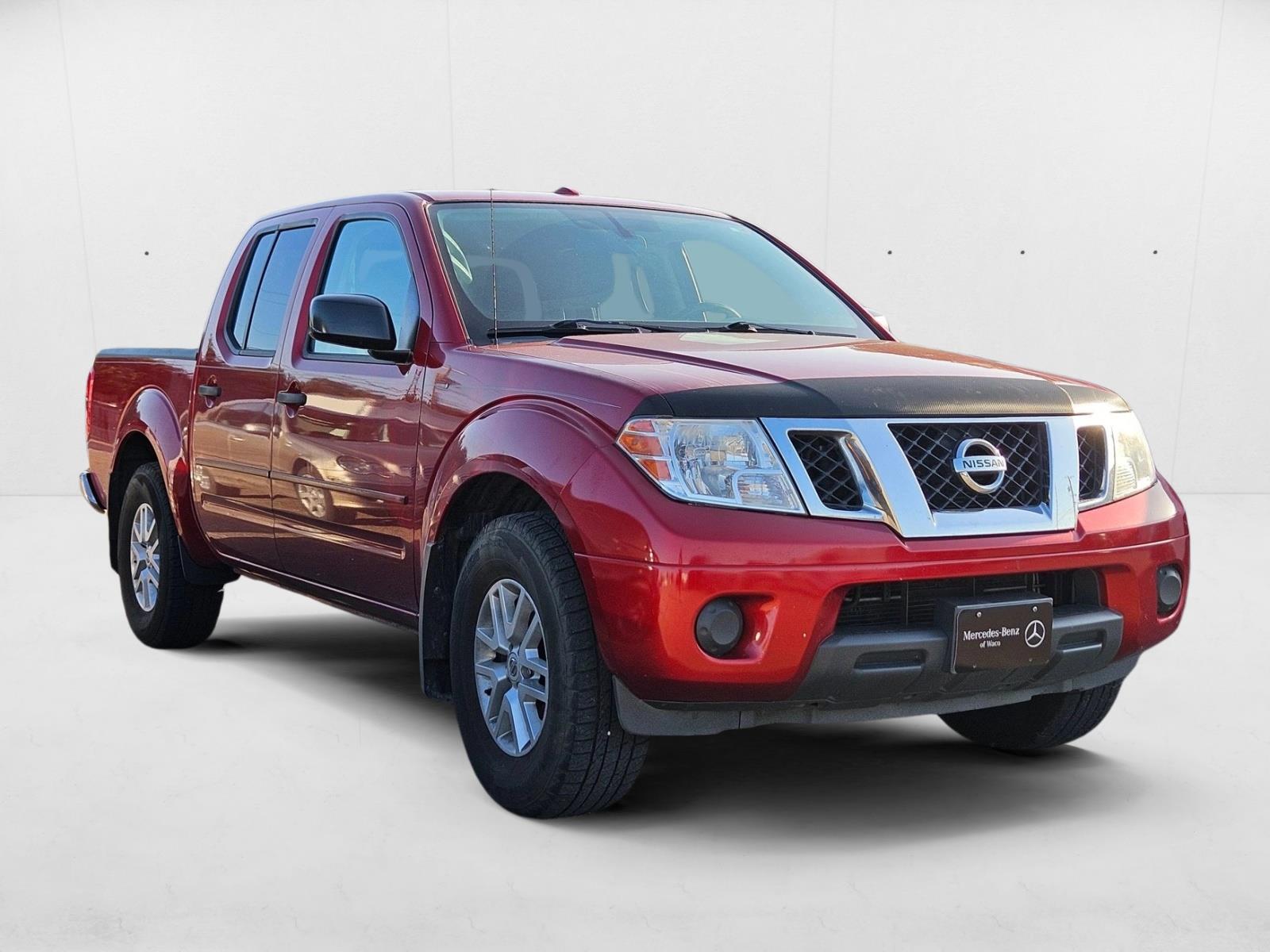 2017 Nissan Frontier SV photo 3
