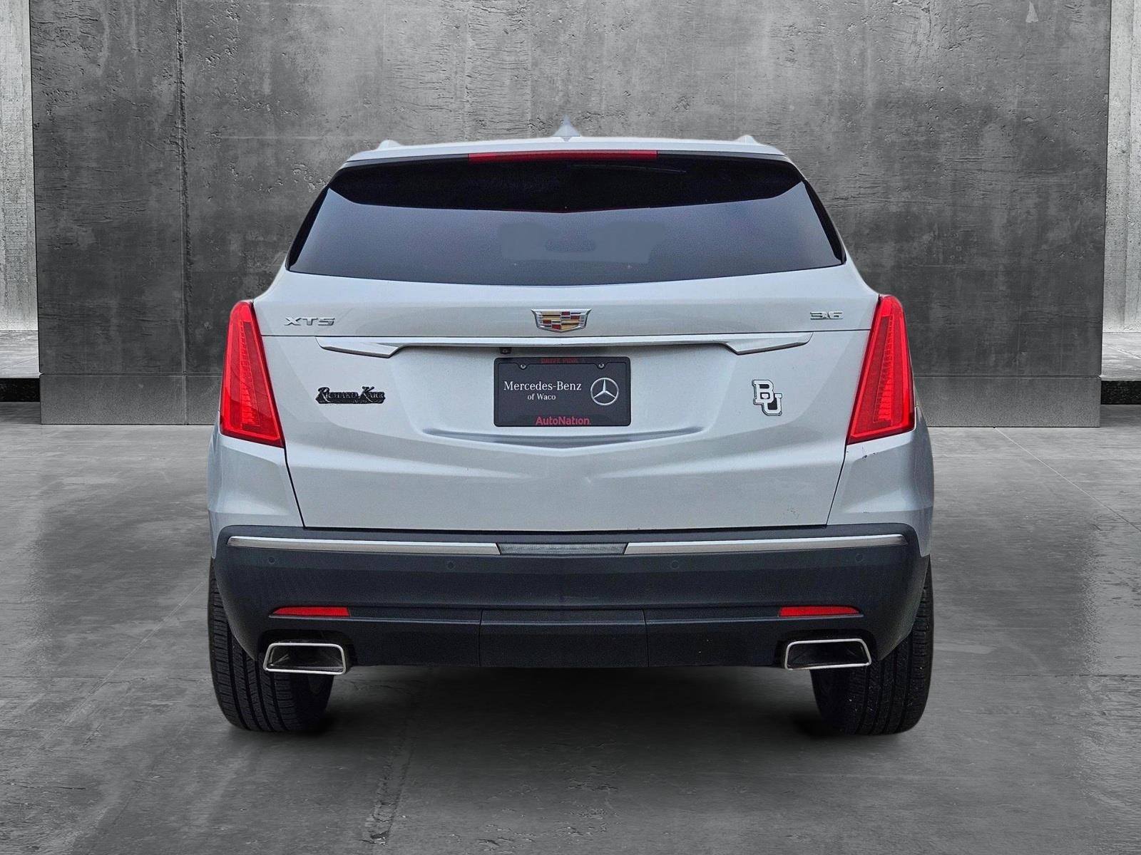 2018 Cadillac XT5 Premium Luxury photo 4