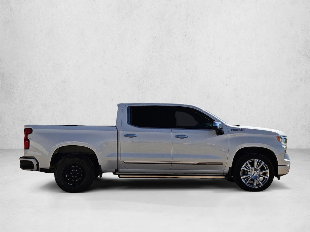 Used 2022 Chevrolet Silverado 1500 High Country Truck Crew Cab