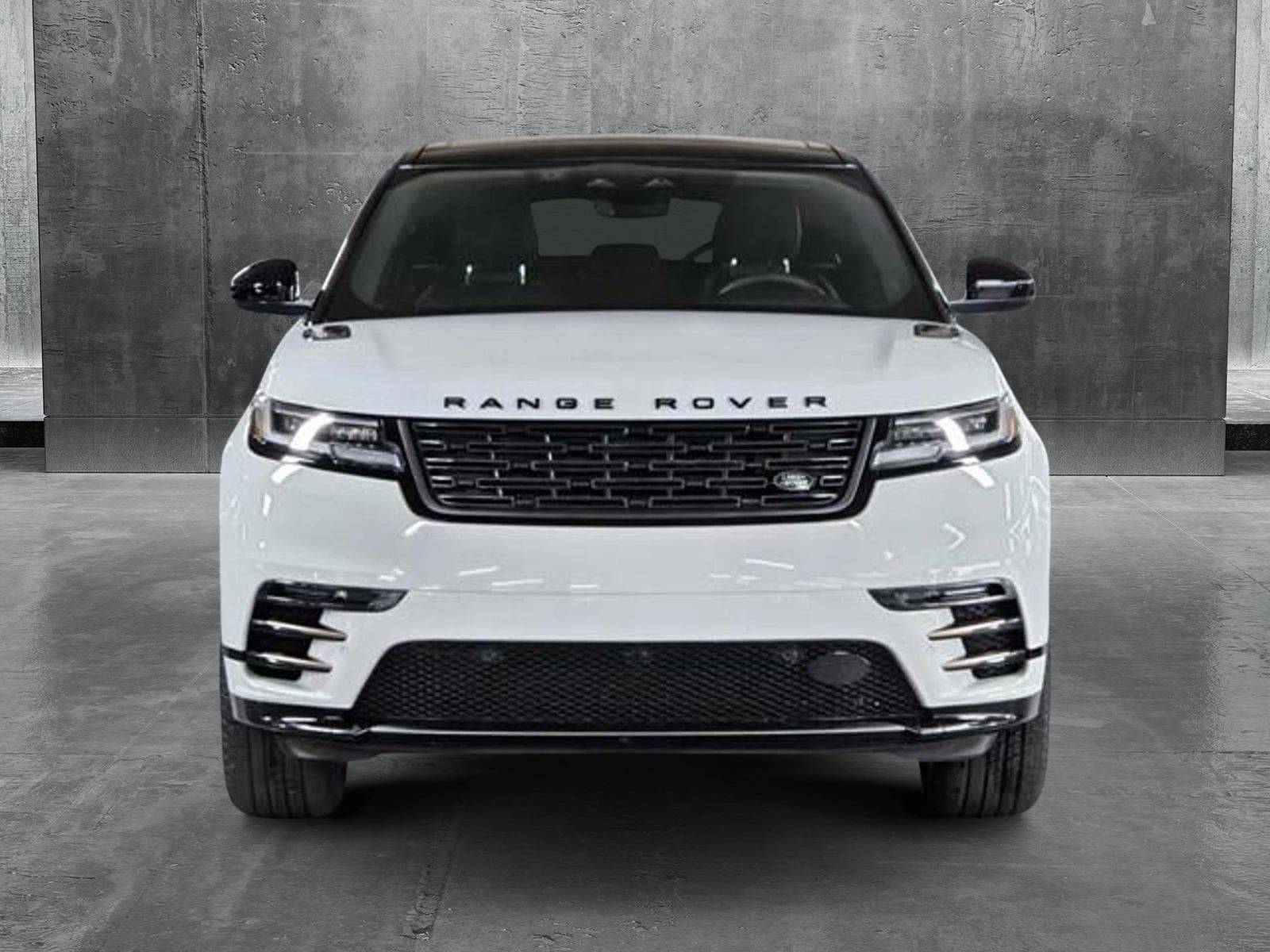 Used 2024 Land Rover Range Rover Velar Dynamic SE with VIN SALYL2EX1RA376539 for sale in Waco, TX