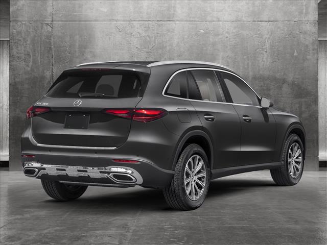 2025 Mercedes Benz GLC 300 photo 2