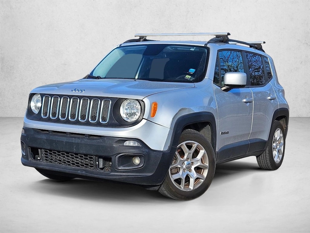 Used 2015 Jeep Renegade Latitude FWD SUV