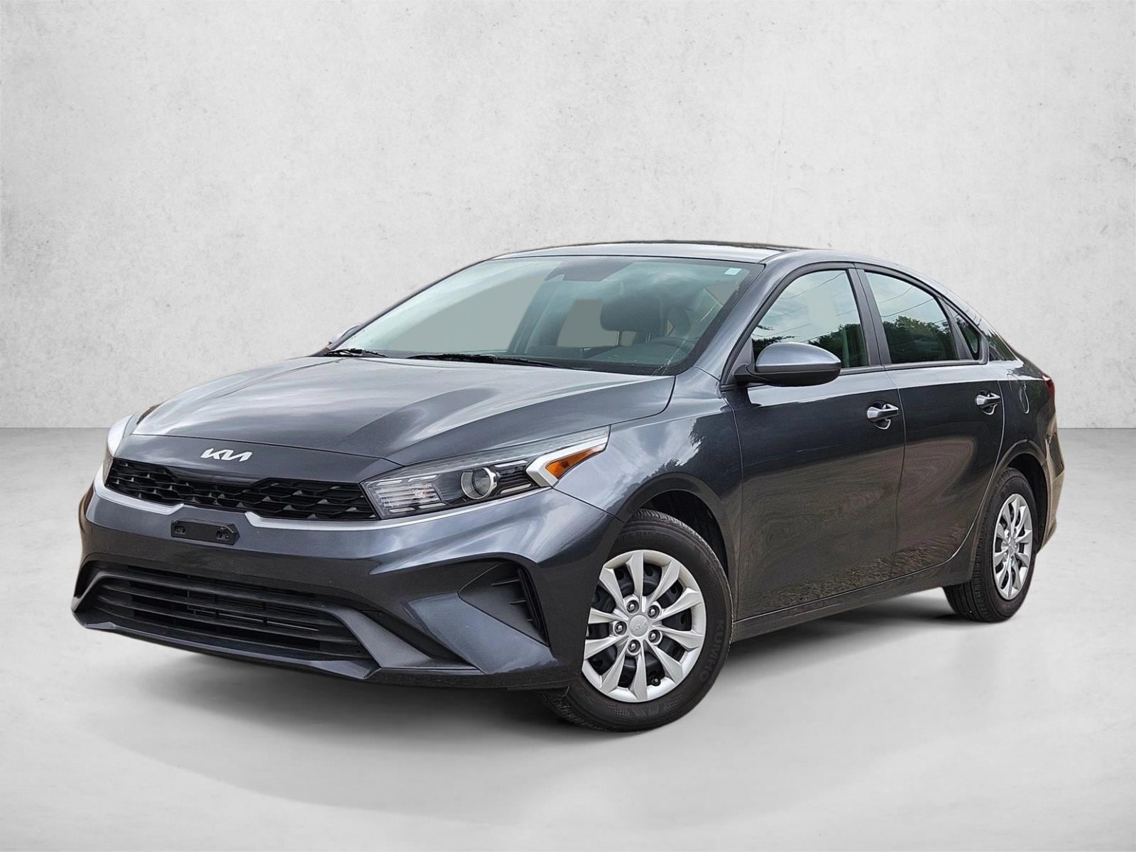 2023 Kia Forte LX AT's photo